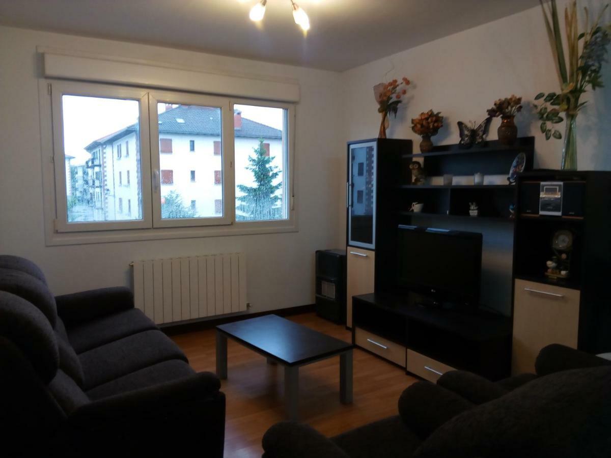 Leku-Eder Lägenhet Elizondo Exteriör bild